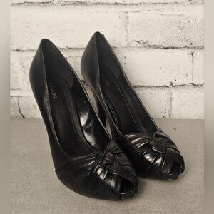 Pegabo Black Faux Leather Peep Toe Platform Heels Size 8.5